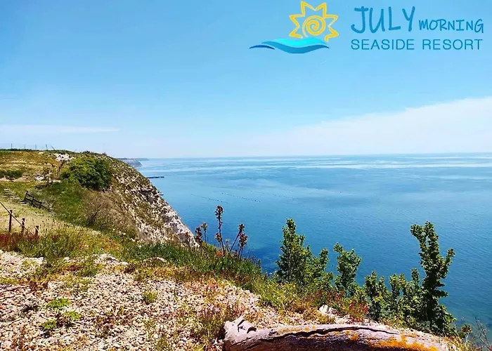 July Morning Seaside 3* Kavarna