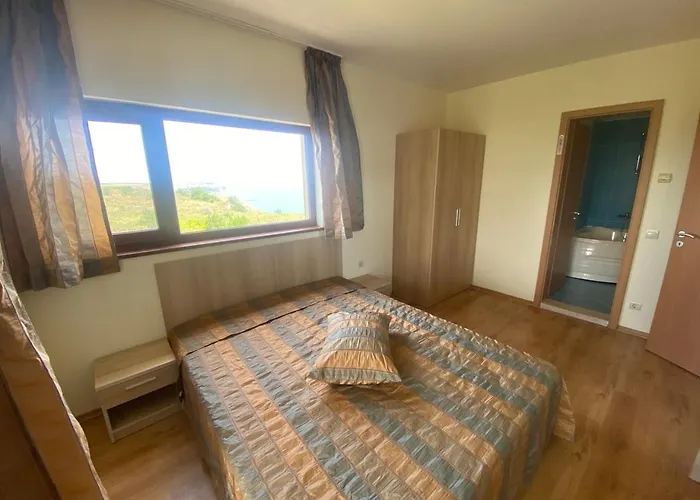 July Morning Seaside Aparthotel 3*