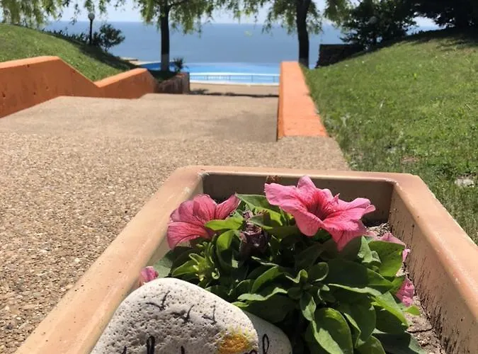 July Morning Seaside Aparthotel Kavarna