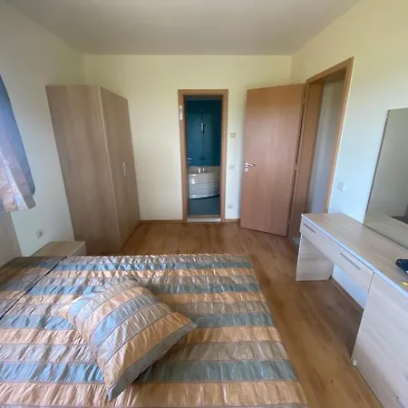 July Morning Seaside 3*