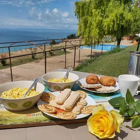 July Morning Seaside Hotel apartamentowy Kawarna