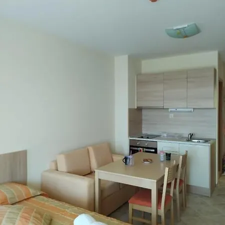 Apart-hotel July Morning Seaside 3*