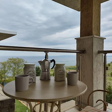 Hotel apartamentowy July Morning Seaside 3*