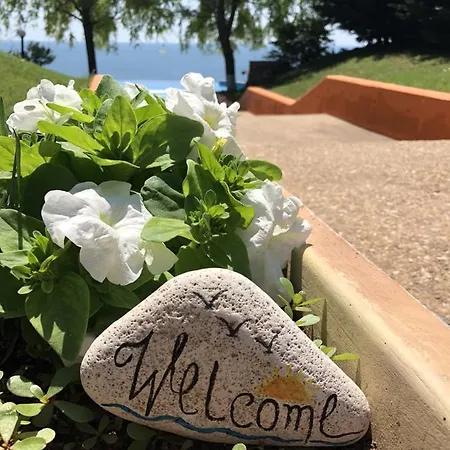 July Morning Seaside 3*