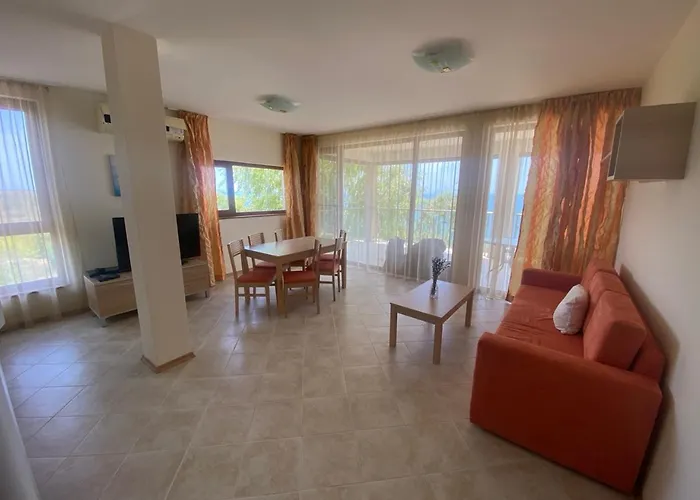 комплекс джулай морнинг сисайд 3* Каварна